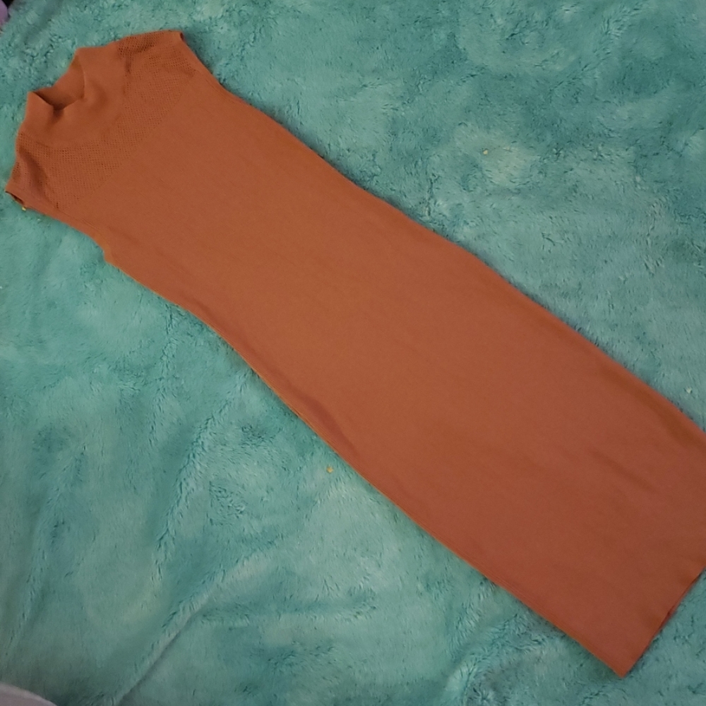 Unworn no tags